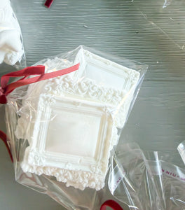 Frames casting